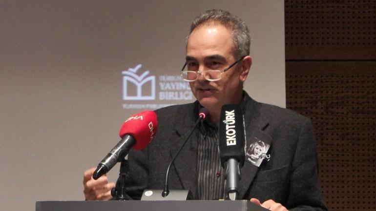 Yazar Füruzana Dünya Öykü Gününde veda töreni düzenlendi