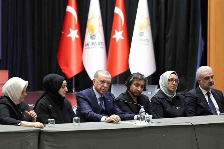 Cumhurbaşkanı Erdoğandan AK Parti İstanbul İl Başkanlığına taziye ziyareti