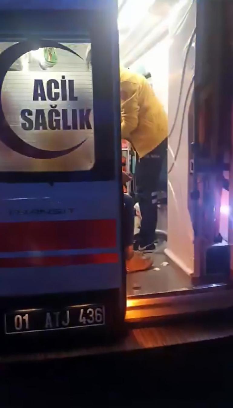 Adanada tarım işçilerini taşıyan midibüs devrildi; 15 yaralı