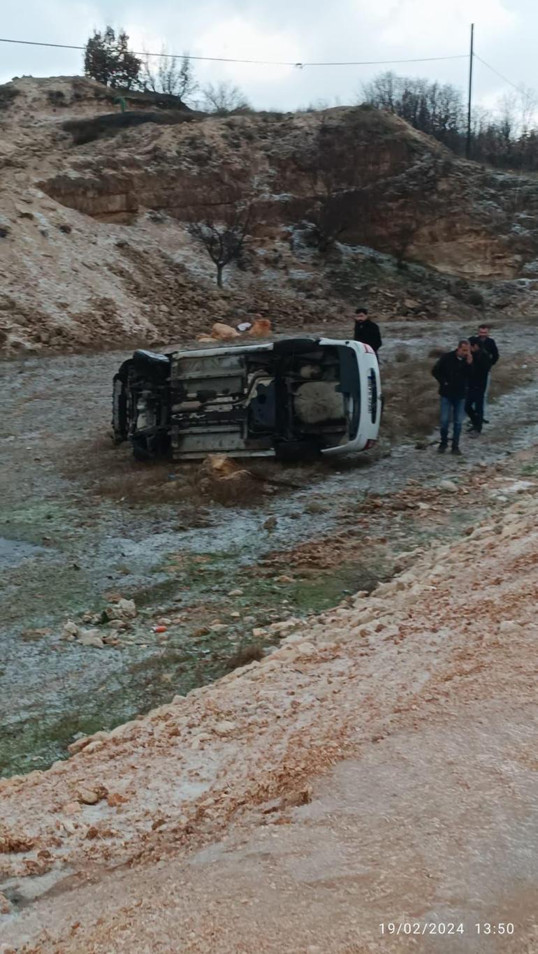 Mardinde 3 aracın karıştığı kaza; 2si ağır 8 yaralı