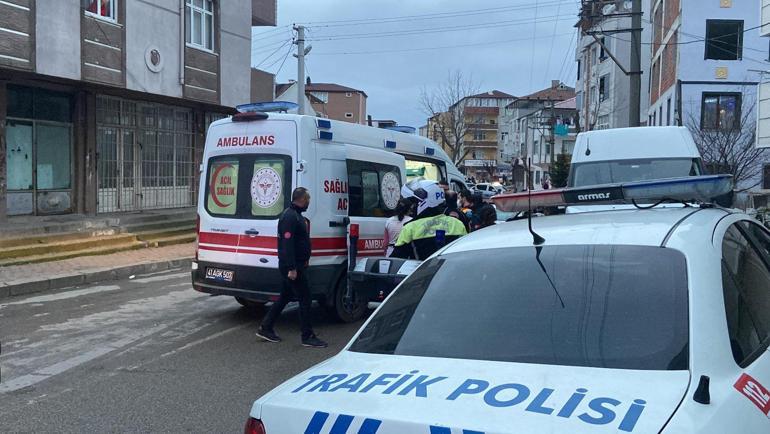 Husumetli ailelerin kavgasında 6 aylık hamile kadın sopalarla dövüldü, kocası tabancayla ağır yaralandı; 3 gözaltı