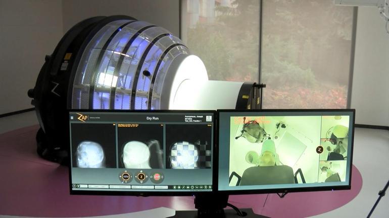 Türkiyenin ilk Robotik Jiroskopik Radyocerrahi cihazı törenle açıldı