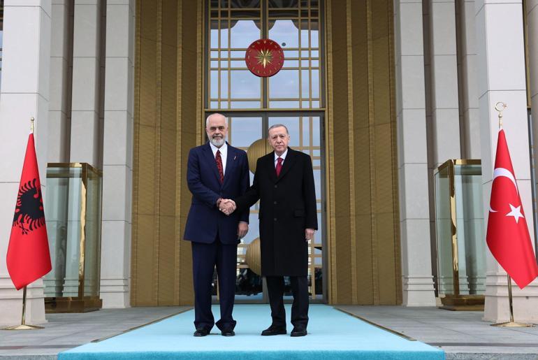 Cumhurbaşkanı Erdoğan, Arnavutluk Başbakanı Ramayı resmi törenle karşıladı