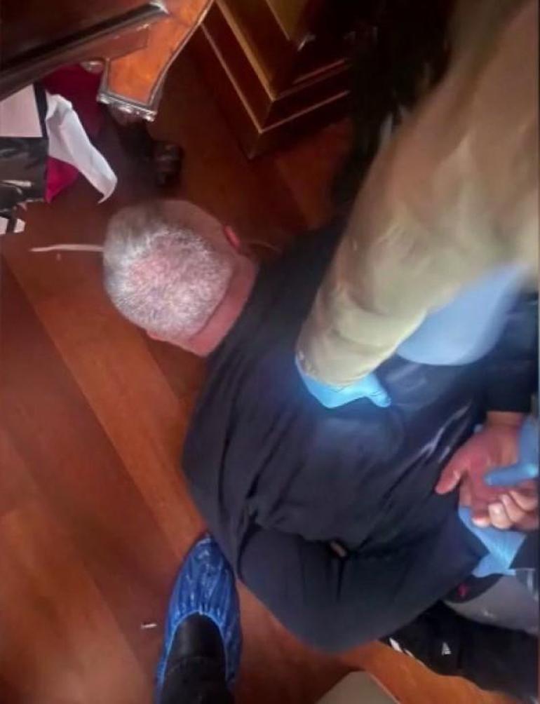 Şahinler suç örgütü yöneticisi yatak odasındaki gizli bölmede yakalandı