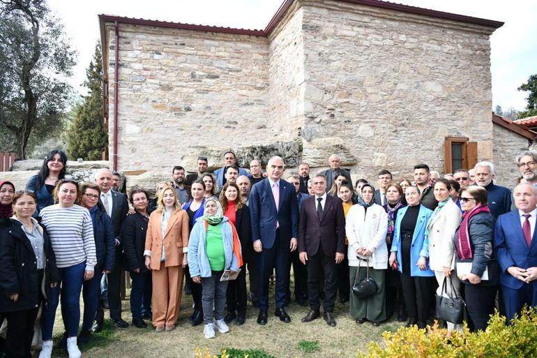 Bakan Ersoy: Yerel yönetim seçimlerinde mutlaka adaylarınızdan turizm master planlarını isteyin