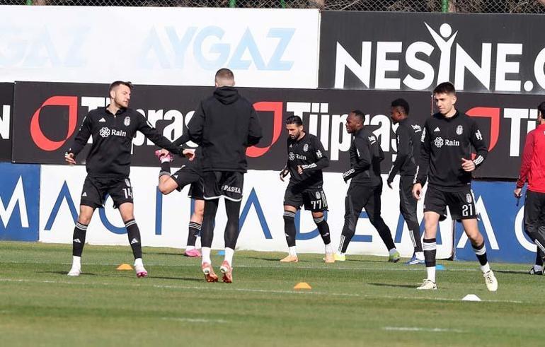 Beşiktaş, derbi hazırlıklarına ara vermeden başladı