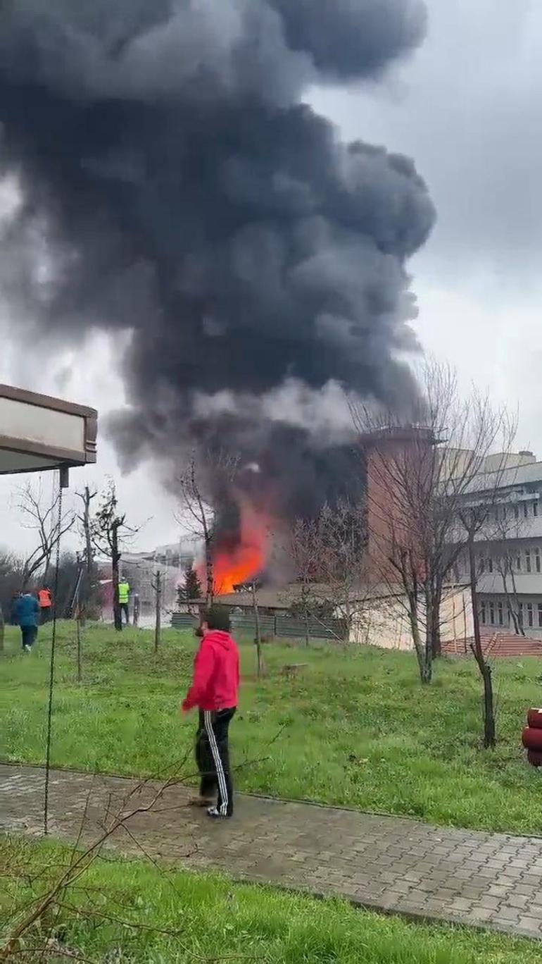 İTÜ Ayazağa kampüsünde işçilerin kaldığı konteynerde yangın