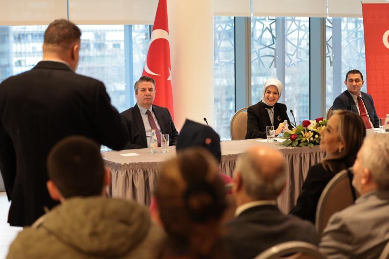 Bakan Göktaş ABDdeki Türk vatandaşları ile bir araya geldi