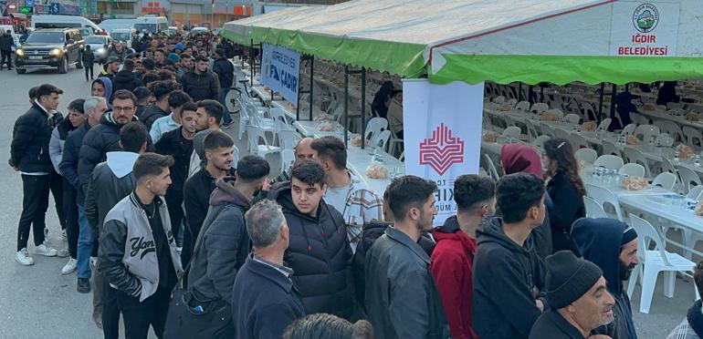 Türkiyede ilk iftar Aralıkta sonra Şemdinlide yapıldı