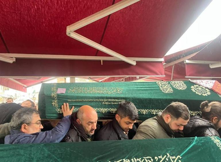 Bakırköyde TIR kazasında ölen 4 kişi son yolculuğuna uğurlandı