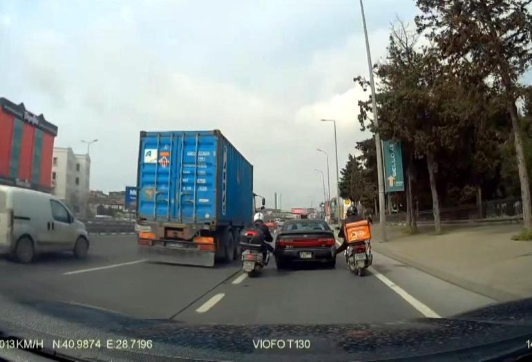 Avcılarda yakıtı biten sürücünün imdadına motosikletliler yetişti