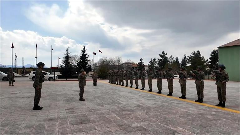 Orgeneral Bayraktaroğlu, sınır ötesi ve hudut hattındaki askerleri denetledi