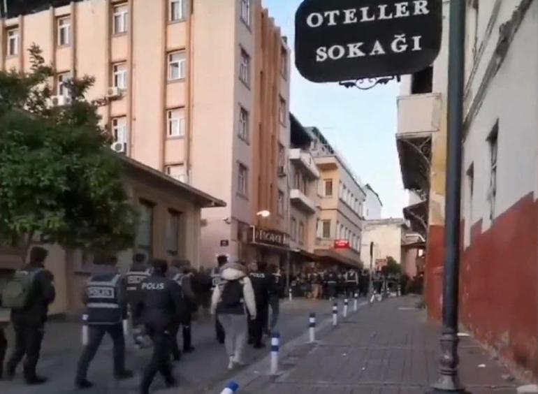 İzmirde Kalkan-15 operasyonlarında 40 düzensiz göçmen yakalandı