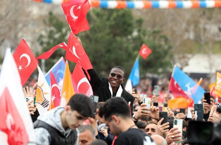 Erdoğan: İstanbul bizim için çok çok önemli, hırsızların elinden kurtaralım