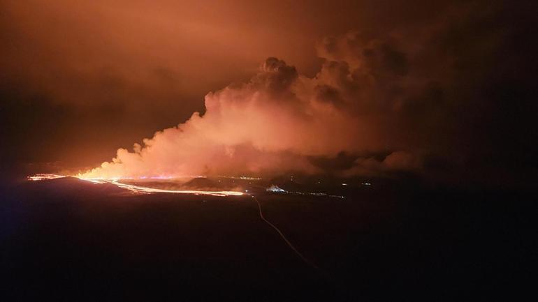 İzlanda Meteoroloji Ofisi: Lavın akışı yavaşladı
