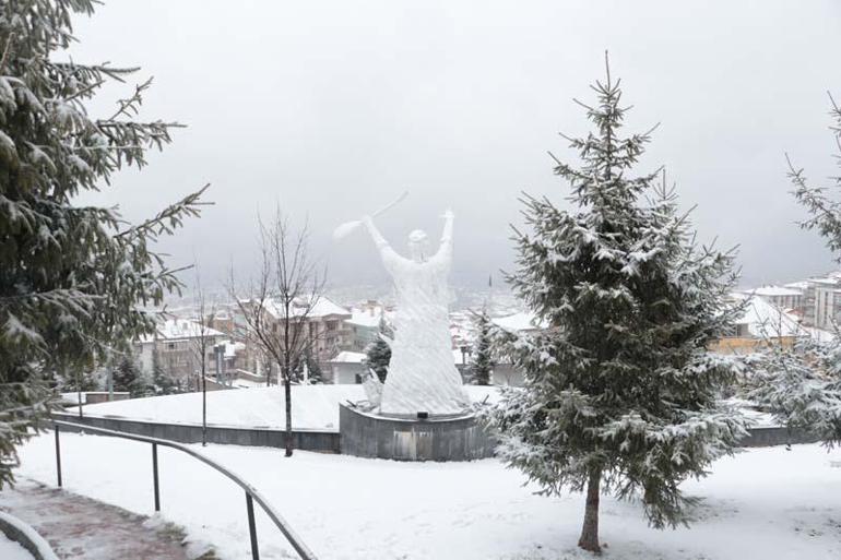 Ankarada kar yağışı etkili oldu