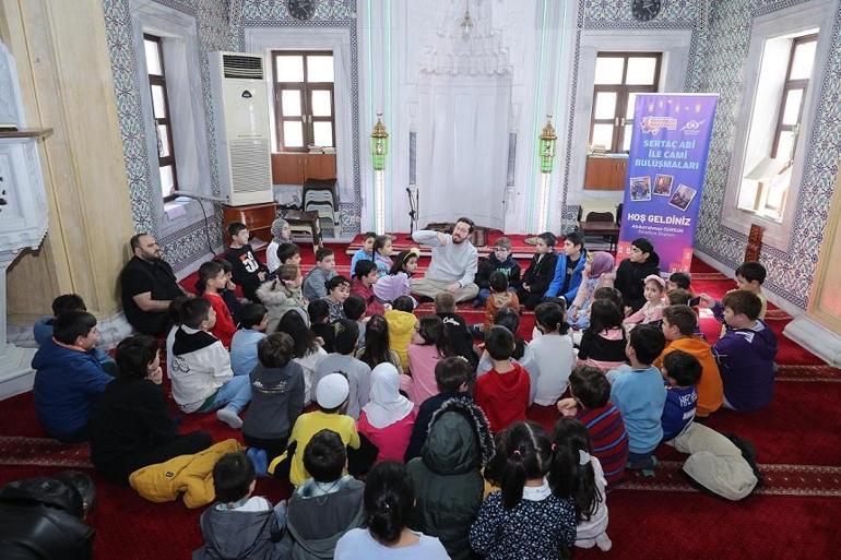 Sultangazi’de çocuklar Sertaç Abi ile cami buluşmalarında bir araya geldi
