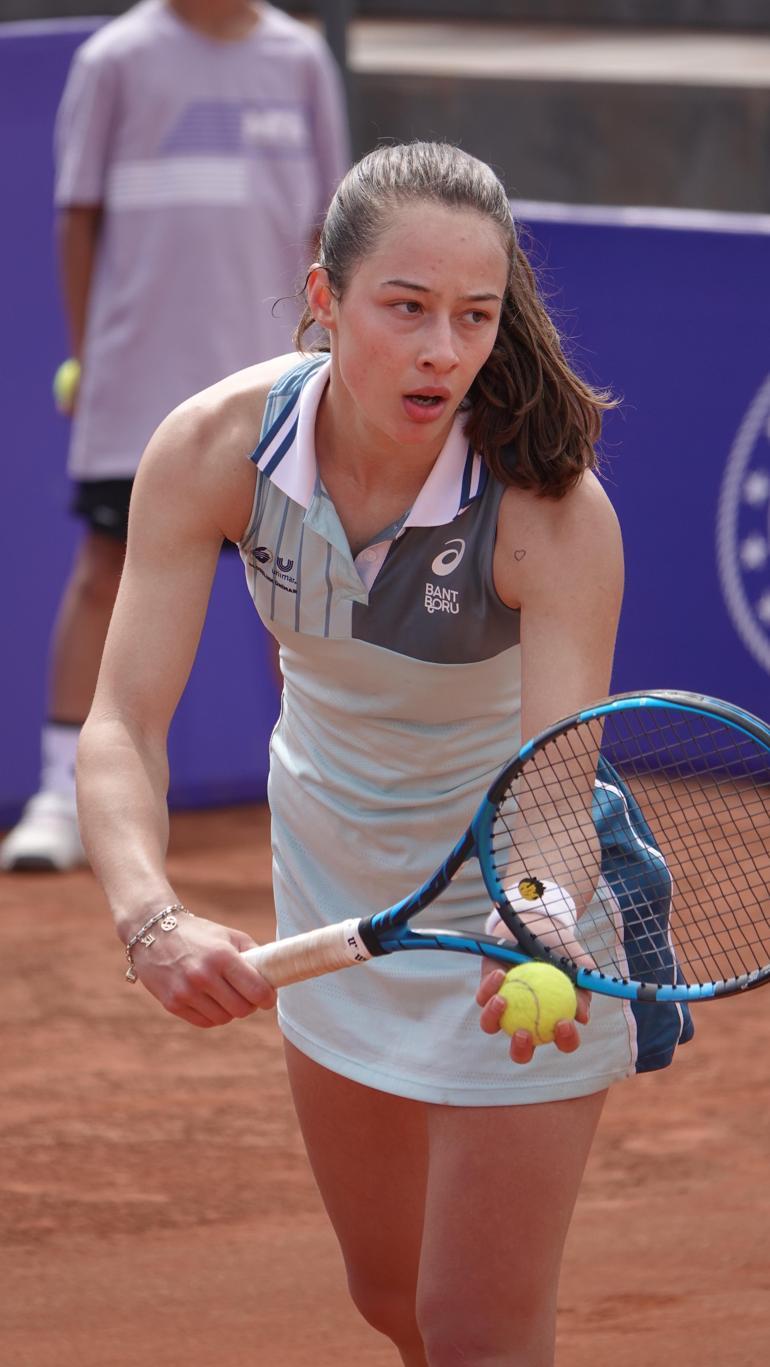 Milli tenisçi Zeynep Sönmez, Antalya’da çeyrek finalde
