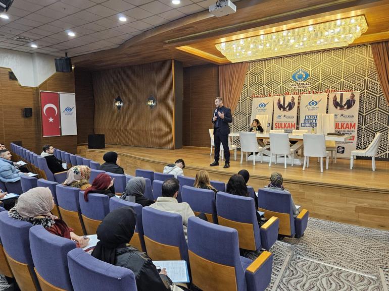 Sultangazi Belediye Başkanı Dursun: İstihdama katkı sağlıyoruz