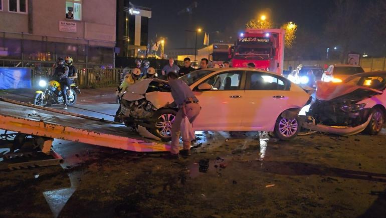 Ataşehirde zincirleme kaza: 5 yaralı