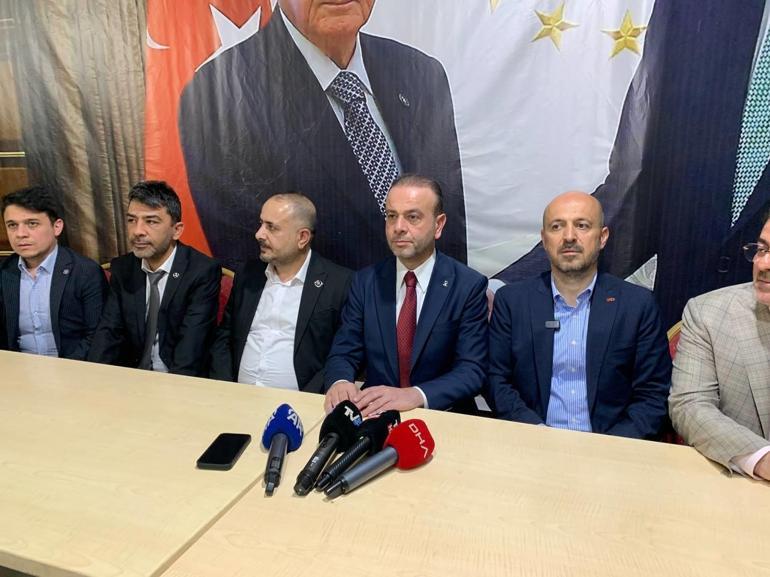 Adanada BBP Yüreğir Belediye Başkan Adayı, AK Parti lehine adaylıktan çekildi