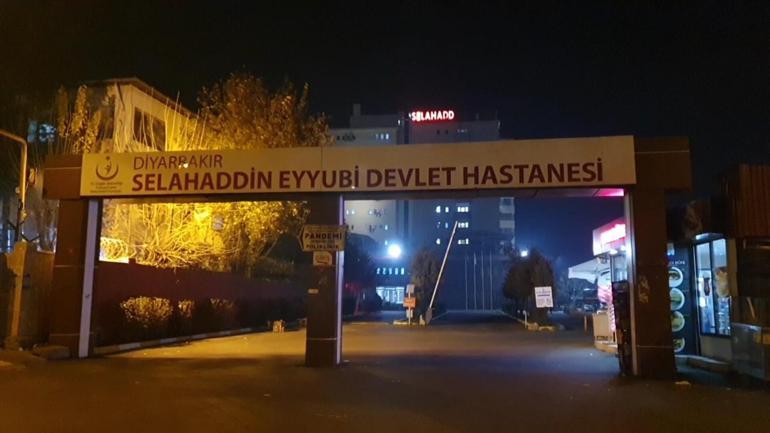 Diyarbakırda akraba aileler arasında silahlı tarla sınırı kavgası: 1 ölü, 3 yaralı