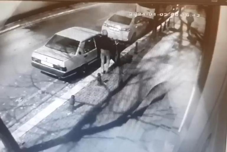 İstanbulda park halindeki otomobilleri çalan 2 şüpheli yakalandı