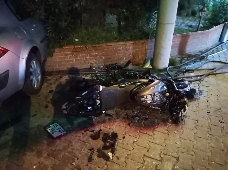 Restorana girmek için manevra yapan otomobil ile motosiklet çarpıştı: 1 ölü
