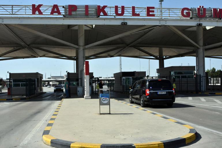 Edirnede, Ramazan Bayramında sınır kapılarında yolcu ve araç sayılarında artış