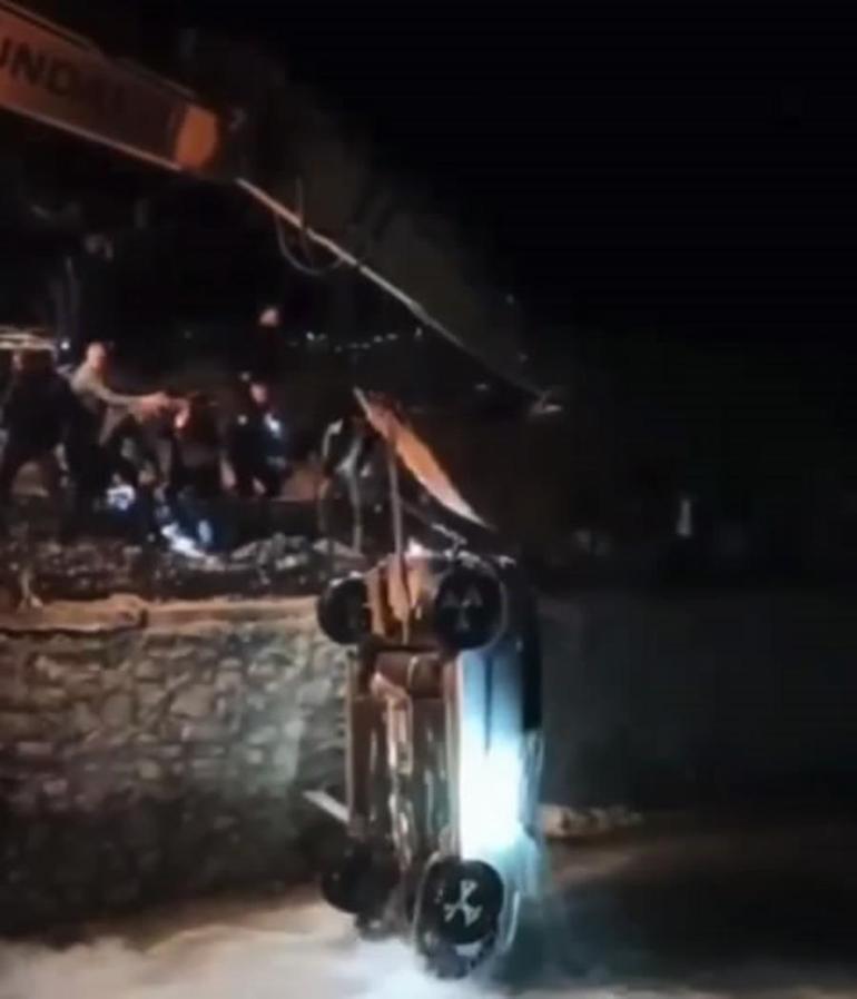 Şırnak’ta otomobil dereye uçtu: 4 ölü, 1 yaralı