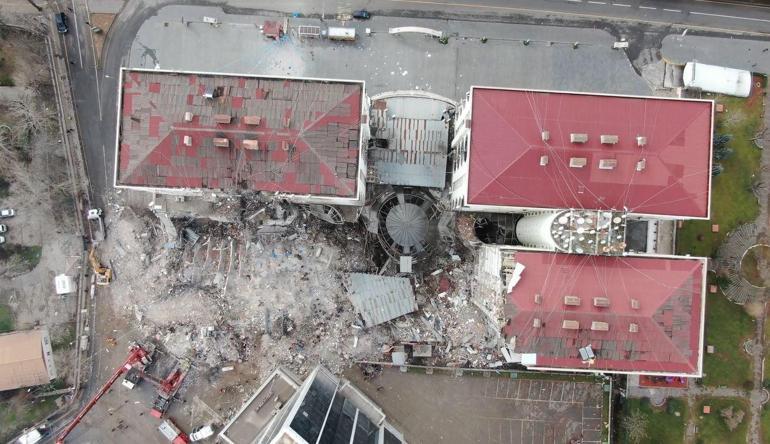 Galeria Sitesinin depremde yıkılmasına ilişkin davada sanıklara 17,5 yıl hapsin gerekçesi açıklandı