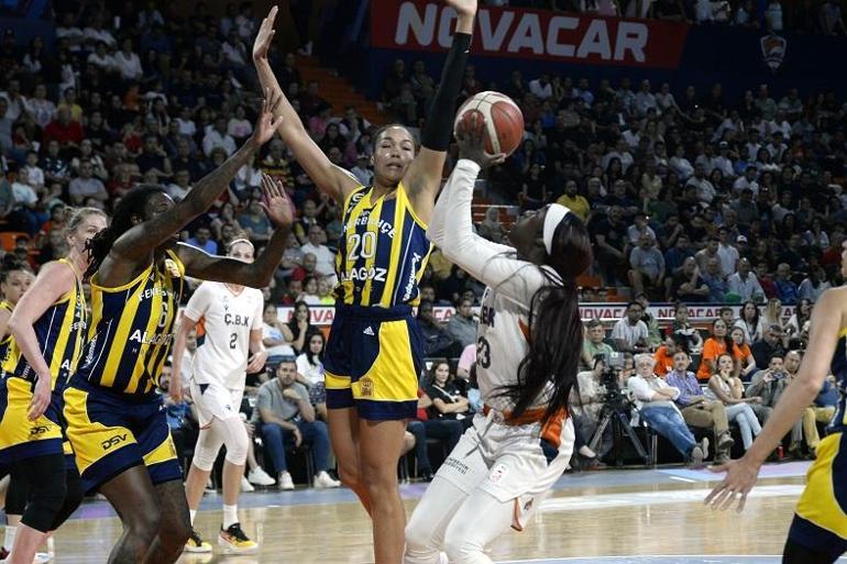 Kadınlar Basketbol Süper Liginde şampiyon Fenerbahçe Alagöz Holding