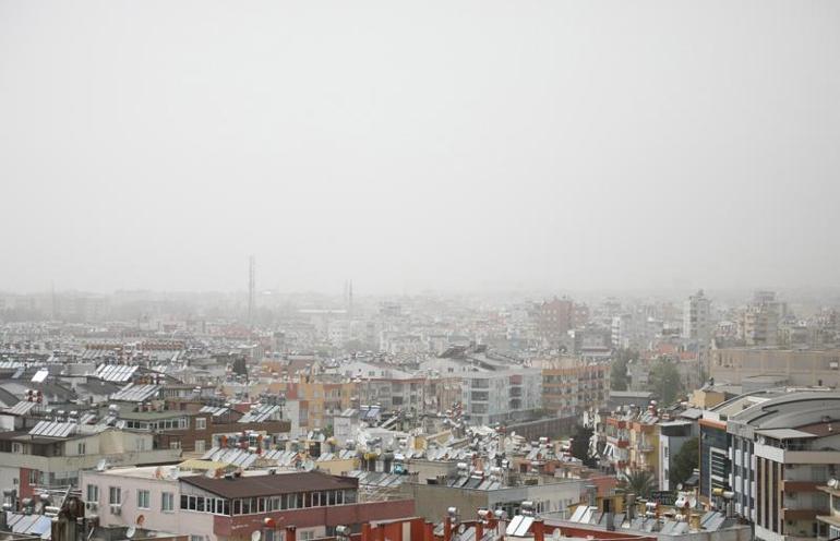 Antalyada nem oranı yüzde 88e ulaştı, nem bulutları oluştu