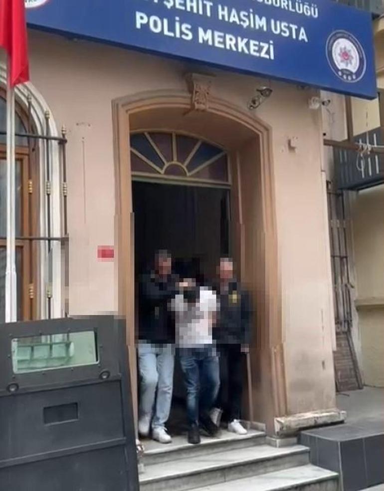 Beyoğlunda restoranda askeri üniforma ile servis yapan şüpheli tutuklandı