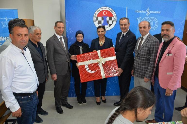 Türkiye’nin 40 bininci satranç sınıfı Mersin’de açıldı