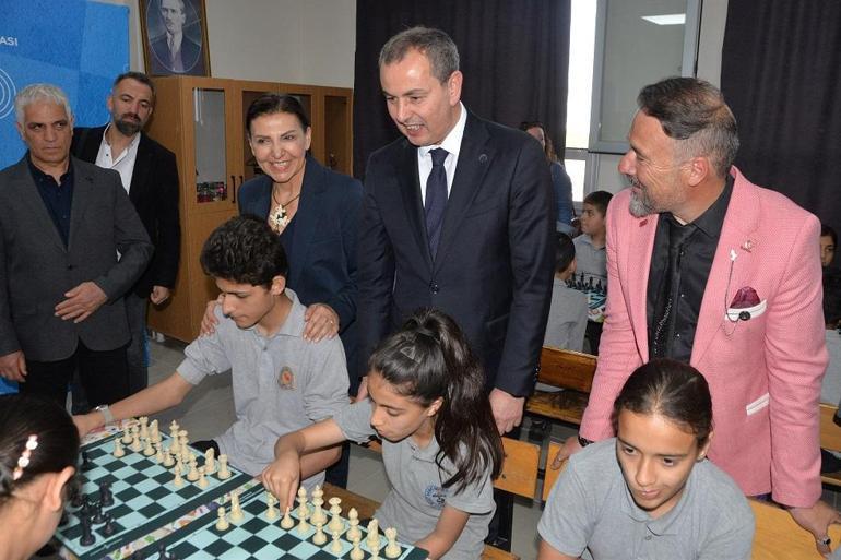 Türkiye’nin 40 bininci satranç sınıfı Mersin’de açıldı