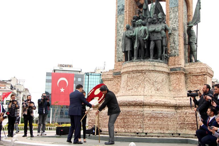 Taksim’de 23 Nisan Ulusal Egemenlik ve Çocuk Bayramı töreni