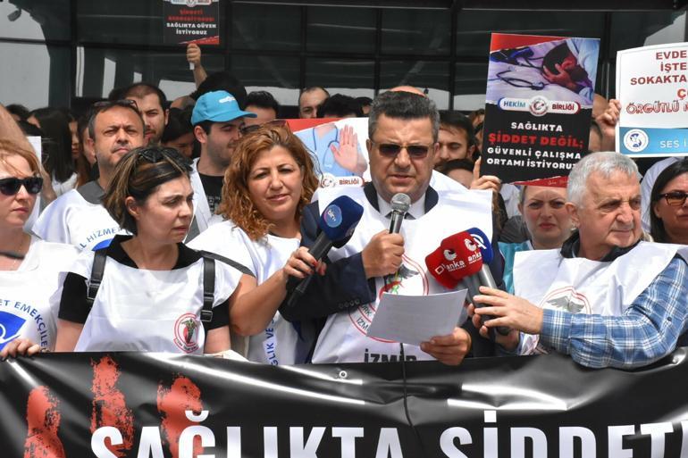 İzmir İl Sağlık Müdürlüğü: Şahsın tüfekle hastaneye girdiği ve sağlık çalışanlarını rehin aldığı iddiaları gerçeği yansıtmamaktadır