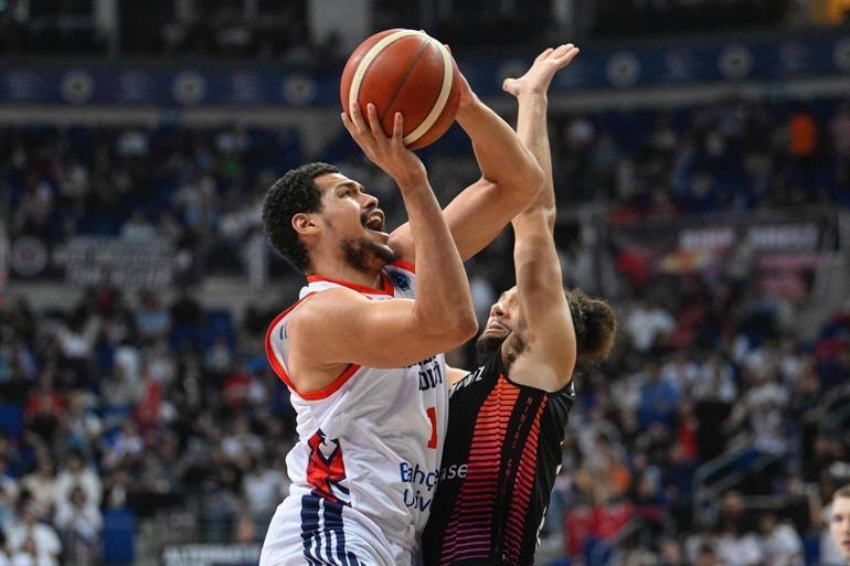 Bahçeşehir Koleji, FIBA Europe Cupta finalde kaybetti