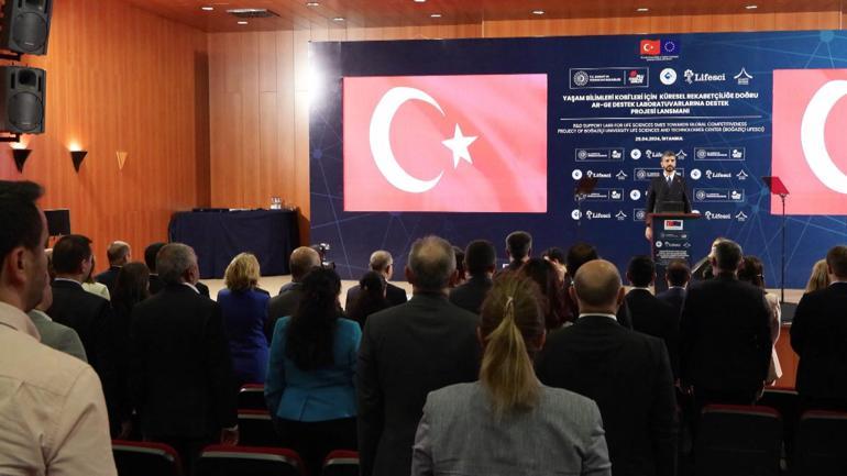 Kacır: Fikri hakları Türkiye’ye ait Sağlık Bakanlığı’ndan onay alan ilk ilaç geliştirildi