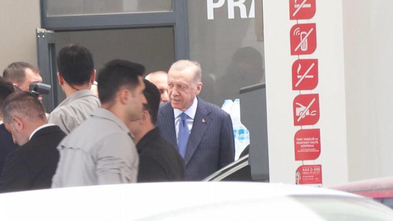 Erdoğandan akaryakıt istasyonu ziyareti