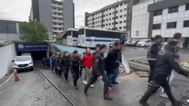 Bakan Tunç: 1 Mayısta Taksim Meydanına yürümek isteyip, polise saldıran 38 kişi tutuklandı