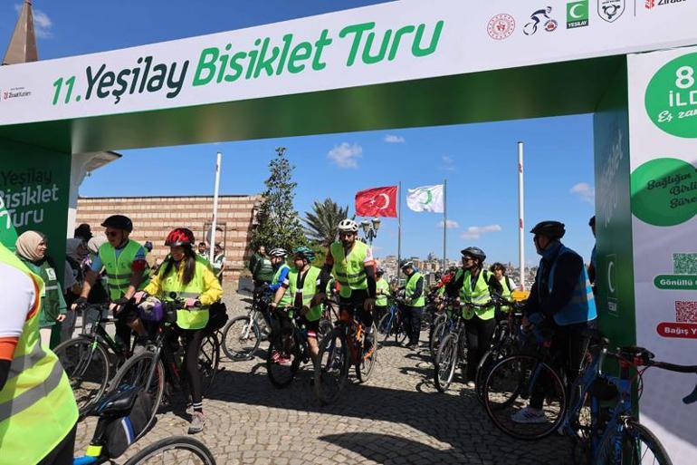 11. Yeşilay Bisiklet Turunda pedallar bağımlılıkla mücadele için çevrildi