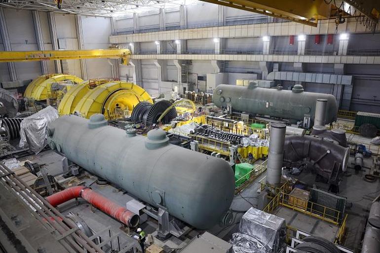 Akkuyu NGSnı̇n 1’inci ünı̇tesı̇nde buhar kızdırıcı-ayırıcıların montajı tamamlandı
