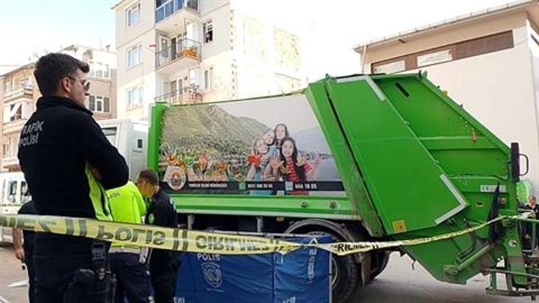 Çöp kamyonunun altında kalan kadın toprağa verildi, şoför adli kontrolle serbest