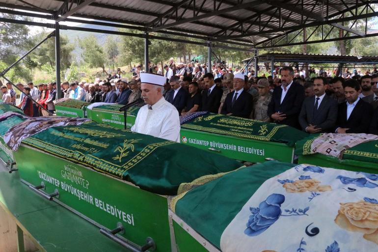 9 ölümlü kazada beton mikseri sürücüsü: Yola çıktıktan 5 dakika sonra gözlerimin karardığını hatırlıyorum