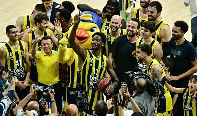 Bakan Bak’tan Fenerbahçe Beko için tebrik mesajı
