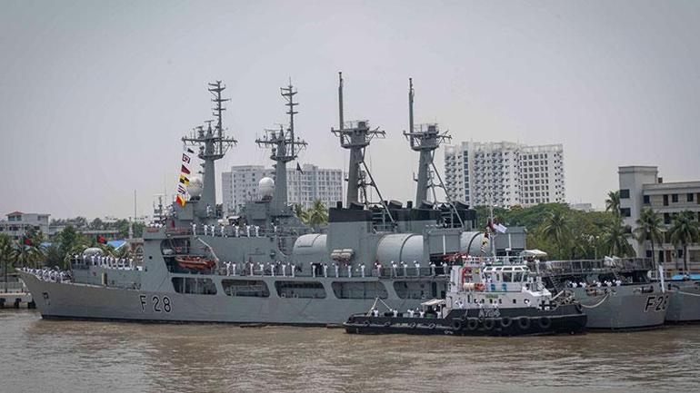 TCG Kınalıada gemisi, Bangladeşte