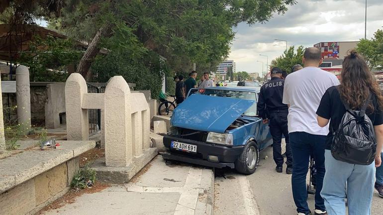 Edirnede otomobilin çarptığı kadının yaralandığı; sürücünün olay yerinden kaçtığı kaza anı kamerada