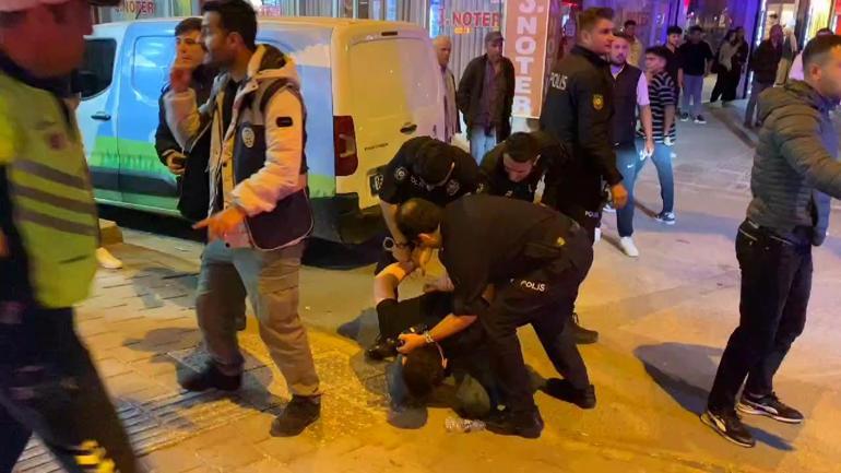 Bursada Galatasaray ve Fenerbahçeli taraftarlar arasında taş ve sopalı kavga: 3 gözaltı